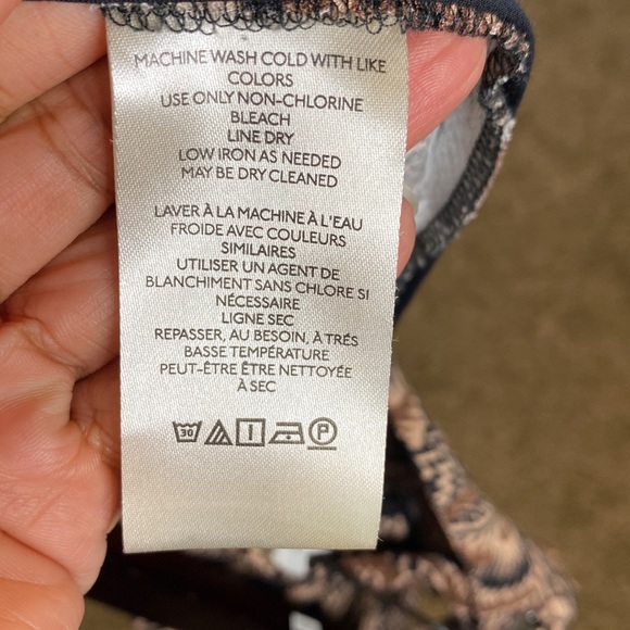 By Anthropologie Drapey Flare Bell Bottom Mod Tropical Tribal Print Pant 14 - Picture 10 of 16